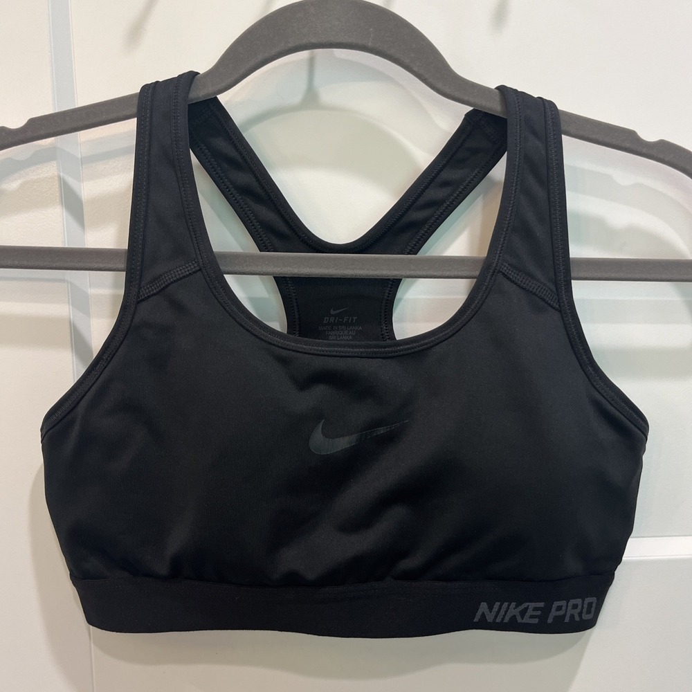 Nike Pro Dri-Fit Black Sports Bra Size Medium Black Logo Swoosh Racerback